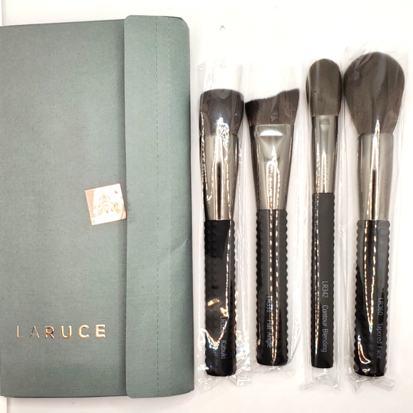 Laruce Other - Laruce 4 PC Vegan Hypoallergenic Face Cosmetic Makeup Brush Set NEW